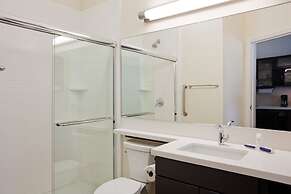 Candlewood Suites Dickinson ND by IHG