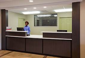 Candlewood Suites Dickinson ND by IHG