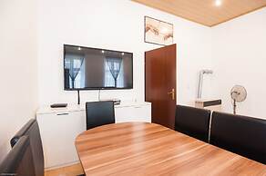 Royal Resort Apartments Urania