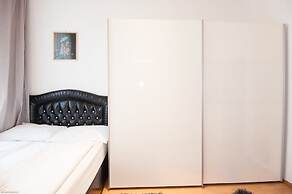 Royal Resort Apartments Urania