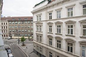 Royal Resort Apartments Urania