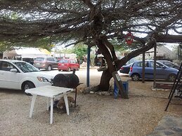 Sea Horizon Apartments (across from Mambo Beach)