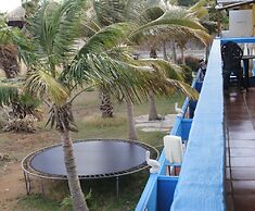 Sea Horizon Apartments (across from Mambo Beach)