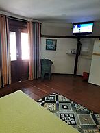 Sea Horizon Apartments (across from Mambo Beach)