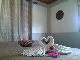 Sea Horizon Apartments (across from Mambo Beach)