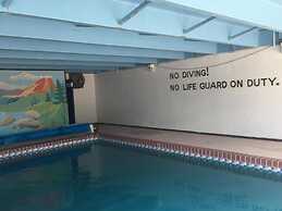 Garden of the Gods Motel