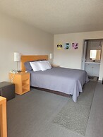 Garden of the Gods Motel