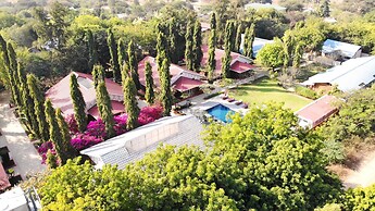 Ruby True Hotel