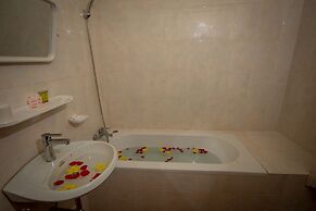 Ruby True Hotel