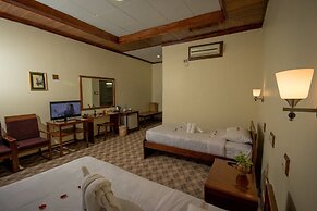 Ruby True Hotel