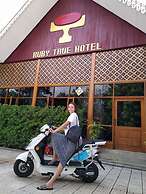 Ruby True Hotel