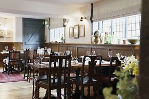 Bel & the Dragon at Red Lion Wendover