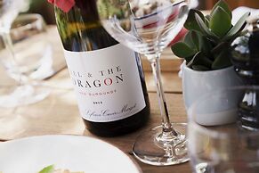 Bel & the Dragon at Red Lion Wendover