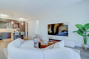 CN Tower Lofts