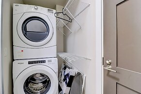 Life Suites Loft - CN Tower