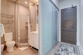 Life Suites Loft - CN Tower