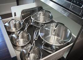 Life Suites Loft - CN Tower