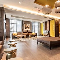 Life Suites Loft - CN Tower