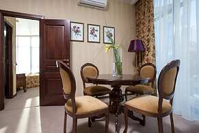 Dolphin Resort & Conference Center