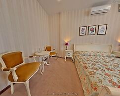 Dolphin Resort & Conference Center