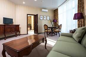 Dolphin Resort & Conference Center