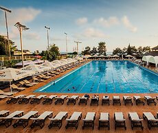 Dolphin Resort & Conference Center