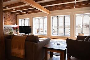Royal Dalhousie Condos