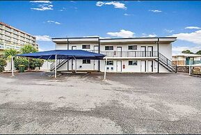 Gladstone Capricorn Apartments