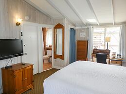 Carmel Fireplace Inn