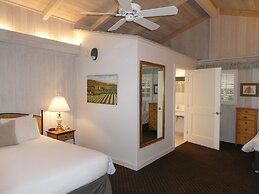 Carmel Fireplace Inn