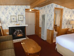 Carmel Fireplace Inn