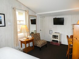 Carmel Fireplace Inn