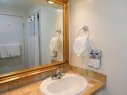 Carmel Fireplace Inn