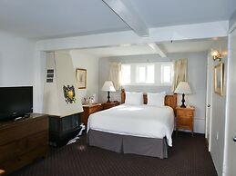 Carmel Fireplace Inn