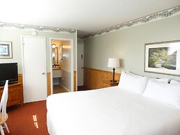 Carmel Fireplace Inn