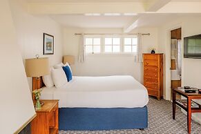Carmel Fireplace Inn