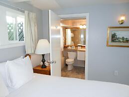 Carmel Fireplace Inn