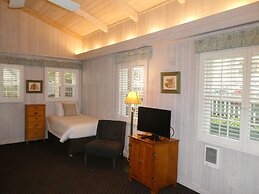 Carmel Fireplace Inn