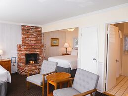 Carmel Fireplace Inn