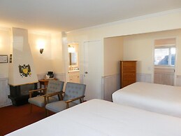 Carmel Fireplace Inn