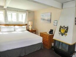 Carmel Fireplace Inn