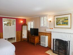 Carmel Fireplace Inn