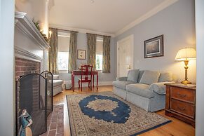 Compass Rose Inn