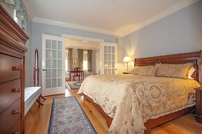 Compass Rose Inn