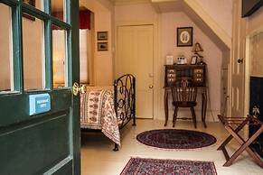 Clark Currier Inn
