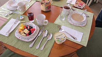 Clark Currier Inn