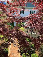 Clark Currier Inn