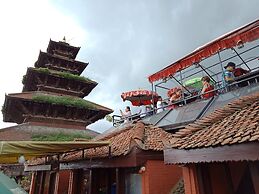 Siddhi Home & Restaurant