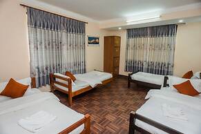 Famous House Kathmandu - Hostel