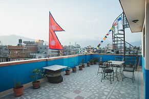 Famous House Kathmandu - Hostel